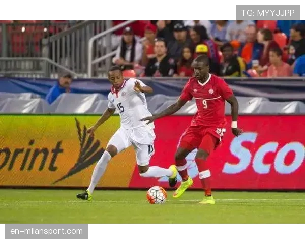 瓦伦西亚前场逼抢力度不足 卡瓦尼回撤过深导致进攻脱节